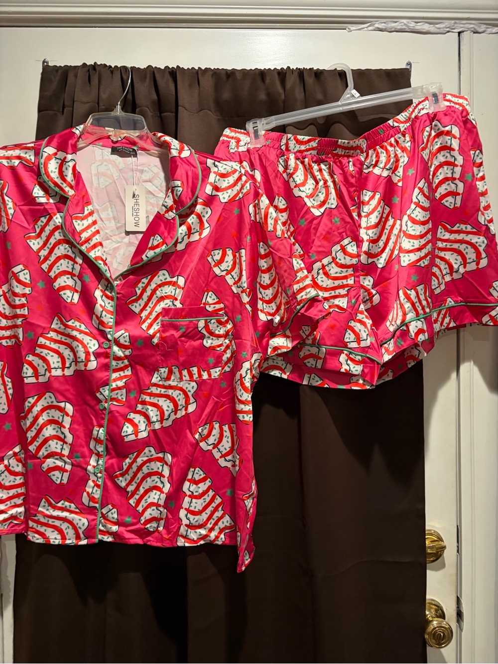 Silky Sheshow Christmas Tree Satin XS Pajama Set